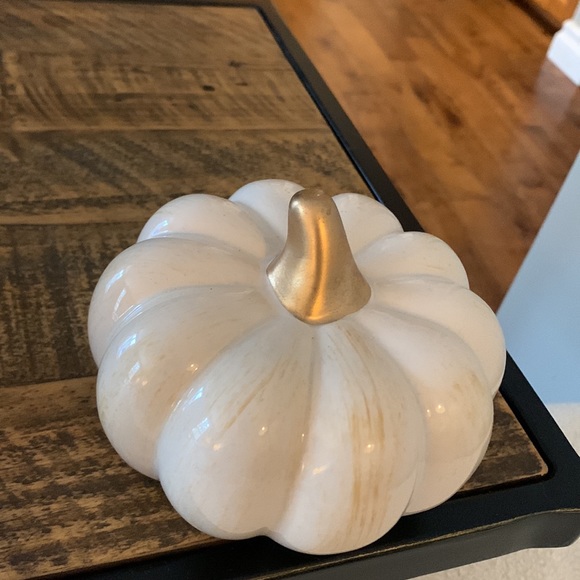 Ceramic pumpkin - Picture 2 of 2